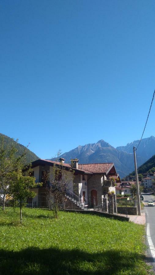 Casa Vacanza Dal Contadino Cir O17063 Corteno Golgi Bagian luar foto